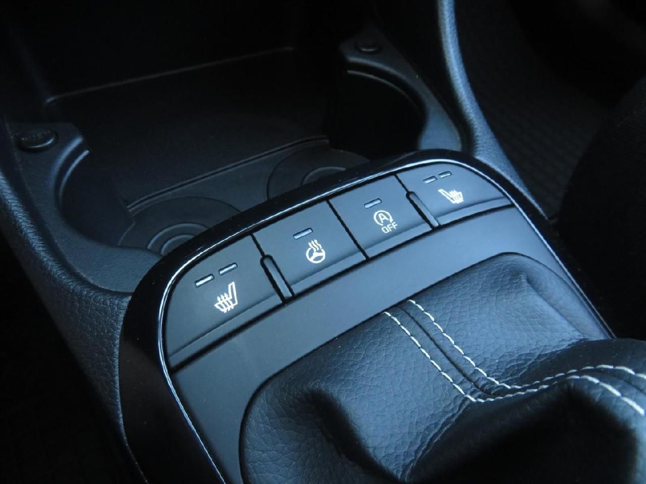 Fahrzeugabbildung Kia Picanto III 1.0 Edition 7 - Sitz-, Lenkradhzg