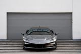 Ferrari SF90 FIORANO PACK / VOLL / CARBON - Ferrari SF90: Coupe