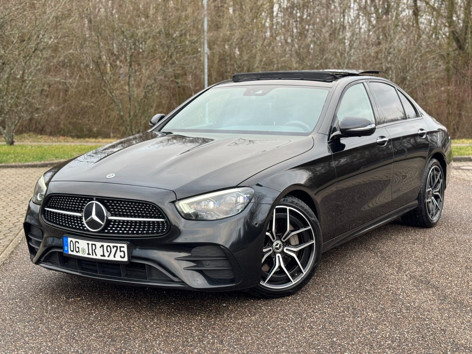 Mercedes-Benz E 220 d AMG Line Panorama Burmester 360`Camera