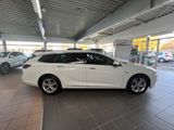 Opel Insignia B Sports Tourer Business INNOVATION HuD - Opel Insignia: Sports Tourer Innovation