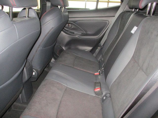 Fahrzeugabbildung Toyota Hybrid FWD GR Sport, Premium-Paket