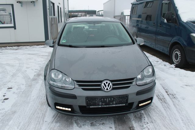 Volkswagen Golf 1.9 TDI 66 kW*Klima*ZV*SERVO*8 x Bereift*