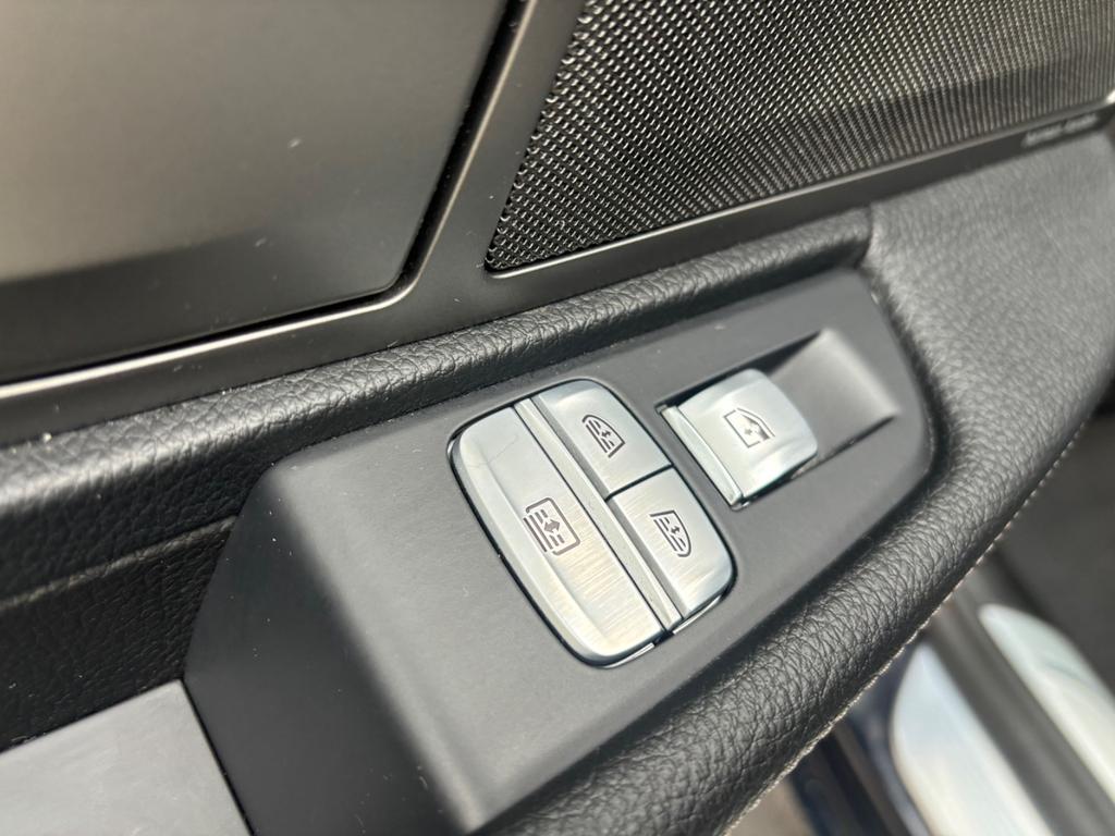 BMW 730