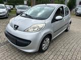 Peugeot 107 Filou - Peugeot 107 mit Benzin-Antrieb: Kleinwagen, Automatik