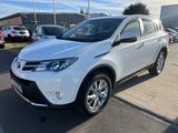 Toyota RAV 4 RAV4 Executive/4x4/Tüv-Neu/Automatik/ - Toyota Gebrauchtwagen von 2014
