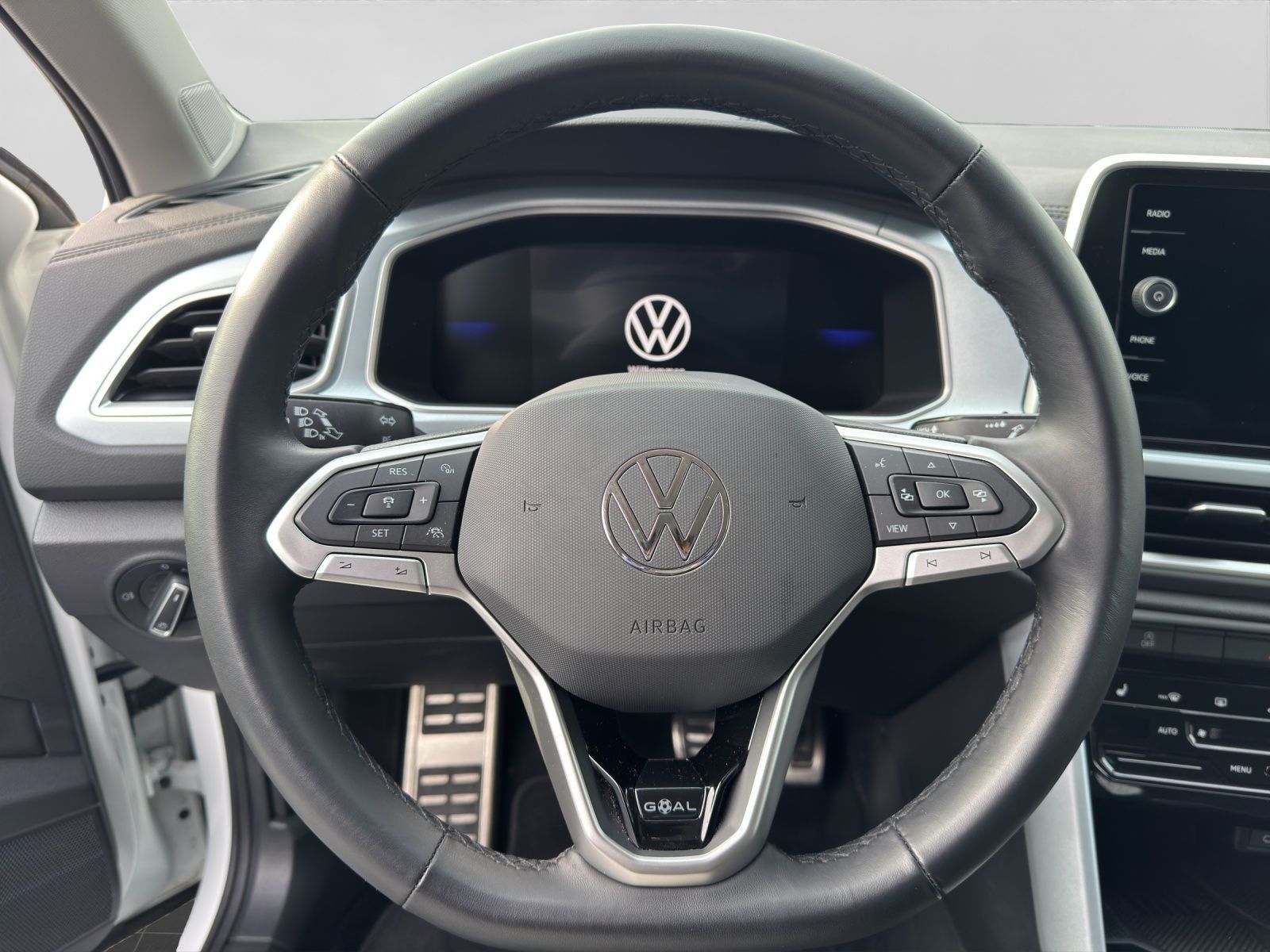 Volkswagen T-Roc - Bild 9