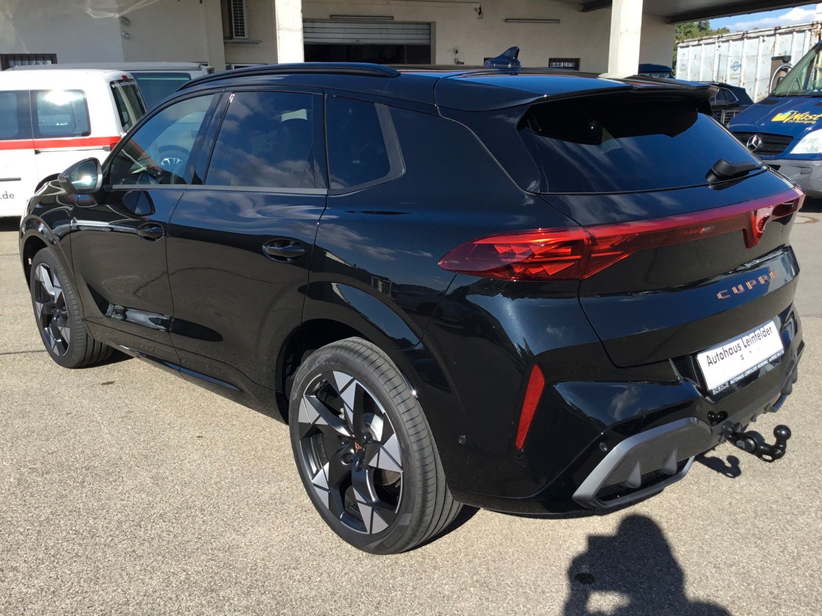Fahrzeugabbildung CUPRA Terramar 2.0 TSI DSG 4Drive+Matrix+AHK+Pano+360°