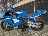 Honda CBR 600rr PC37 - HONDA 2004 CBR 600 RR