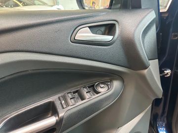 Ford Grand C-Max Grand *PDC*Klima*Navi*SitztHZ*Tempo*