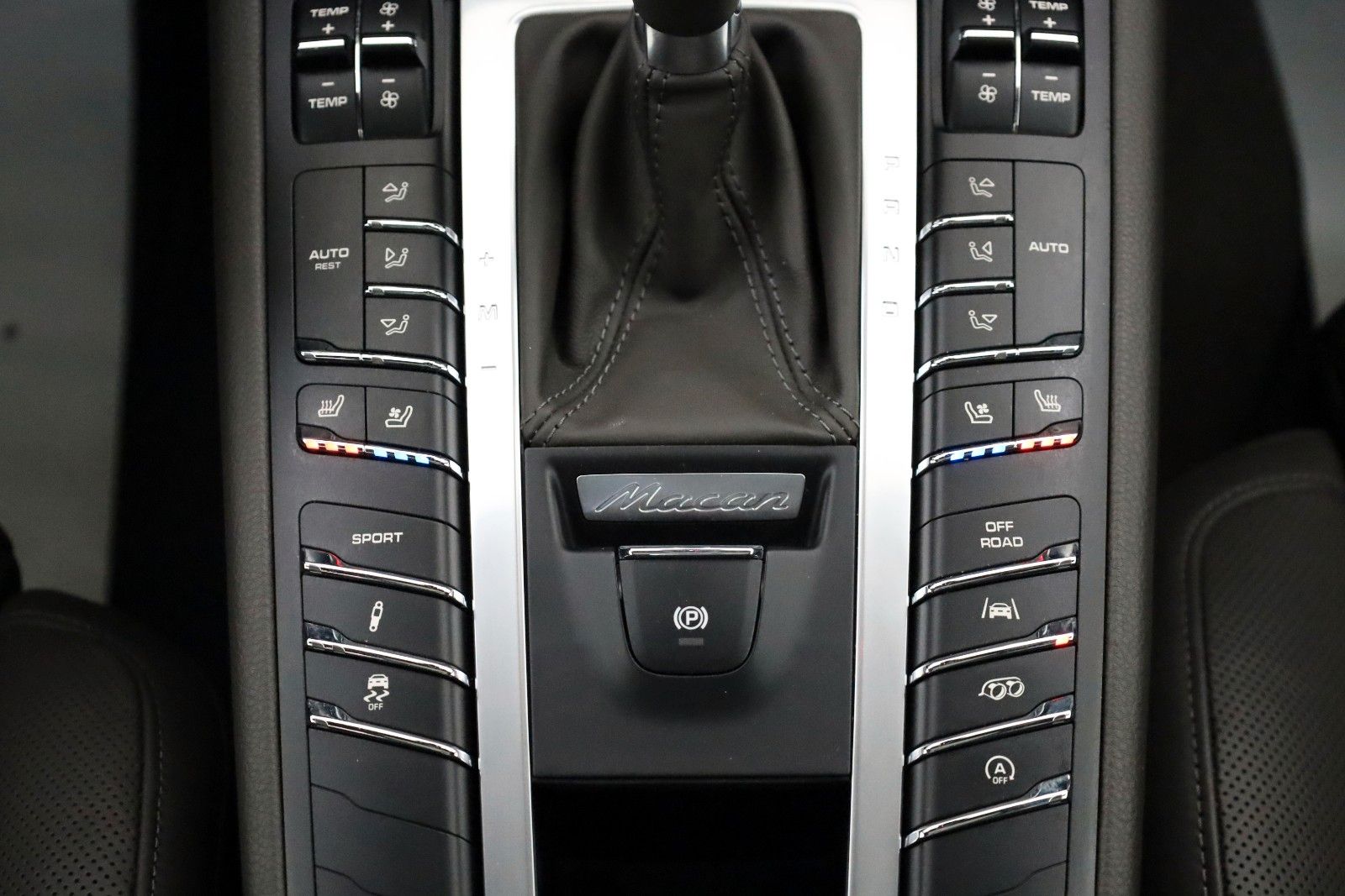 Fahrzeugabbildung Porsche Macan GTS,Sportsitze,Sitzbelüft.,Kamera,Panorama