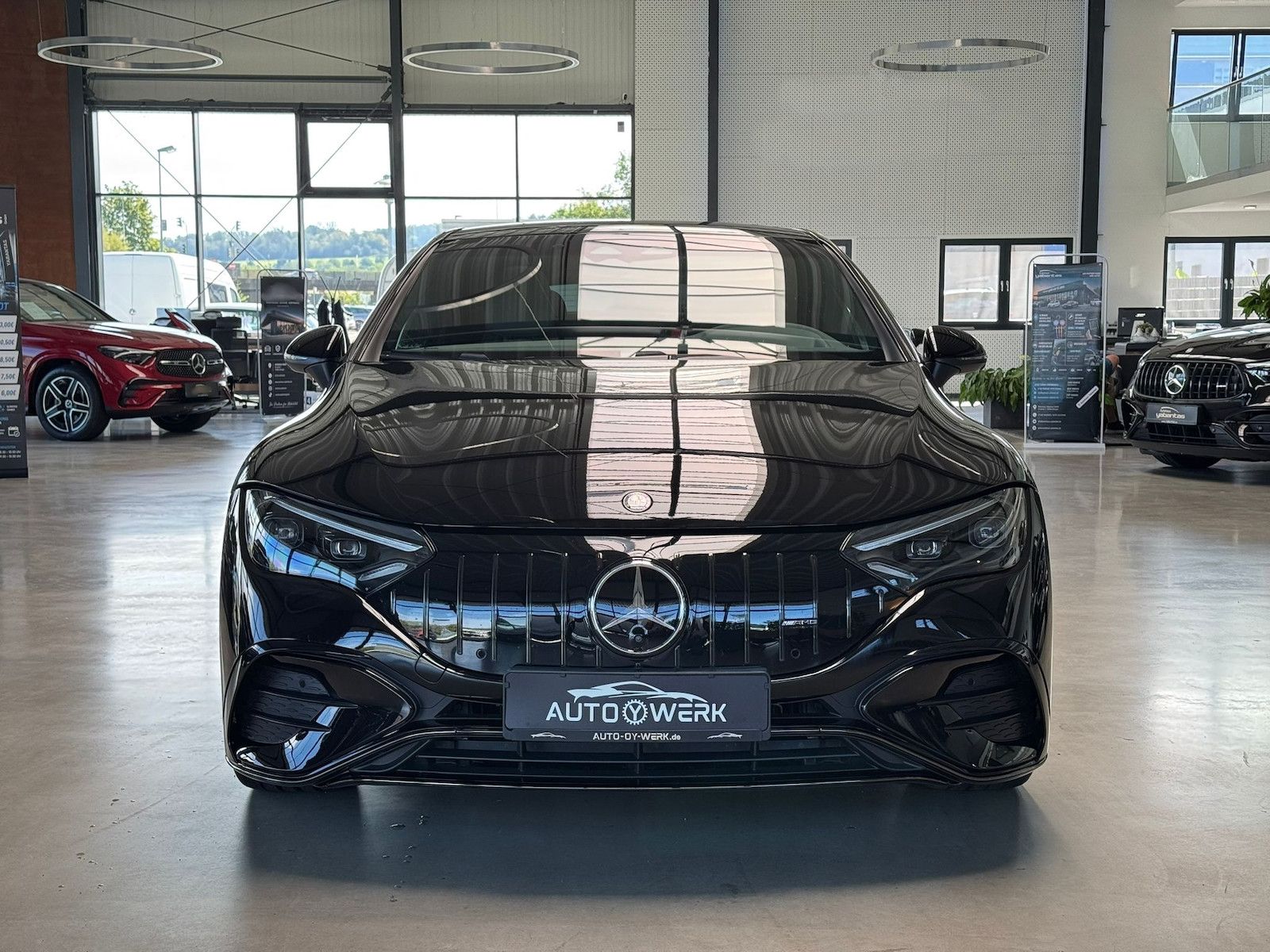 Mercedes-Benz EQE 43 AMG HYPERSCREEN AIRMAT MASSAGE PANO 360°  imagem 2
