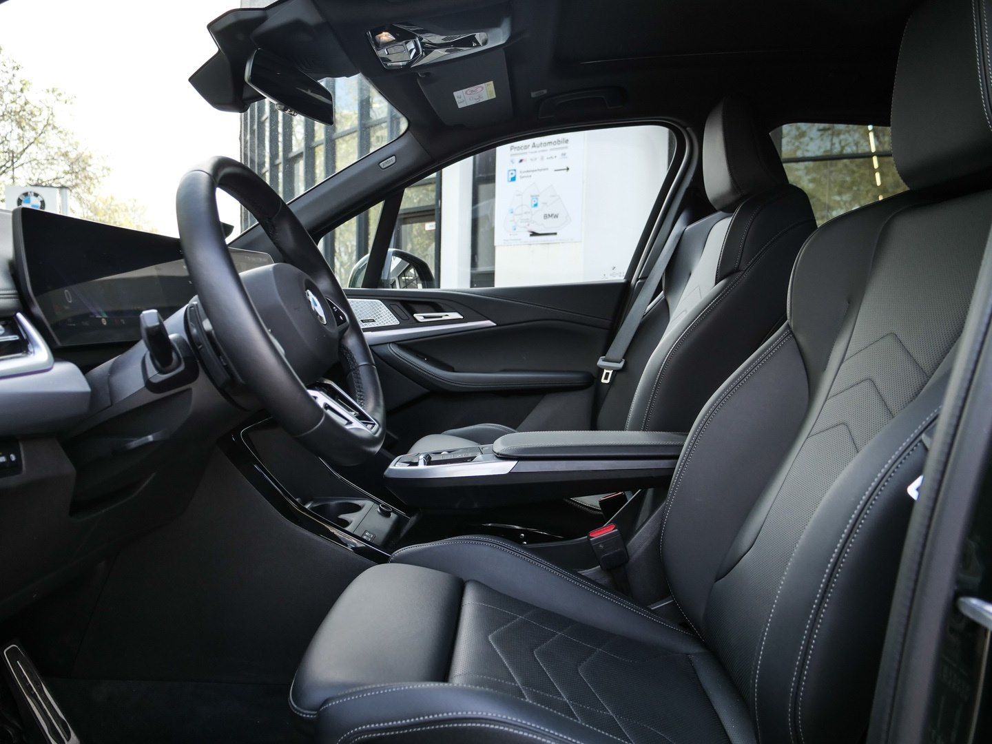 BMW 223 Active Tourer - Bild 9