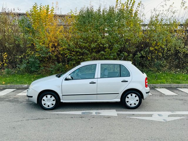 Skoda Fabia75PsGuter Zustand Mit tüv...