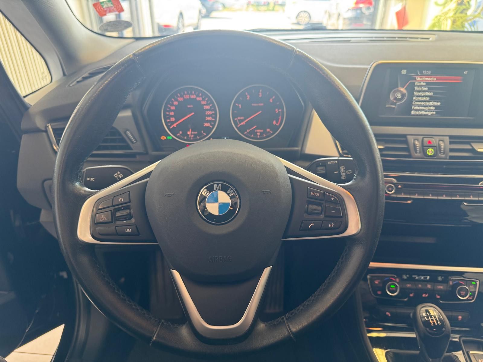 Fahrzeugabbildung BMW 216 Baureihe 2 Gran Tourer 216 d Advantage