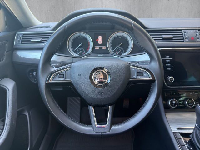 Superb Combi 1.5 TSI DSG /LED /NAVI /el. Klima