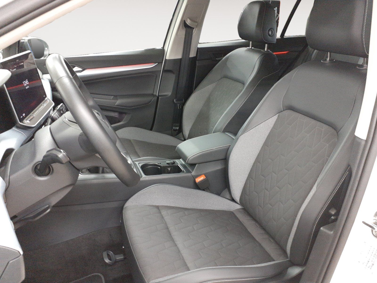 Volkswagen Golf - Bild 8