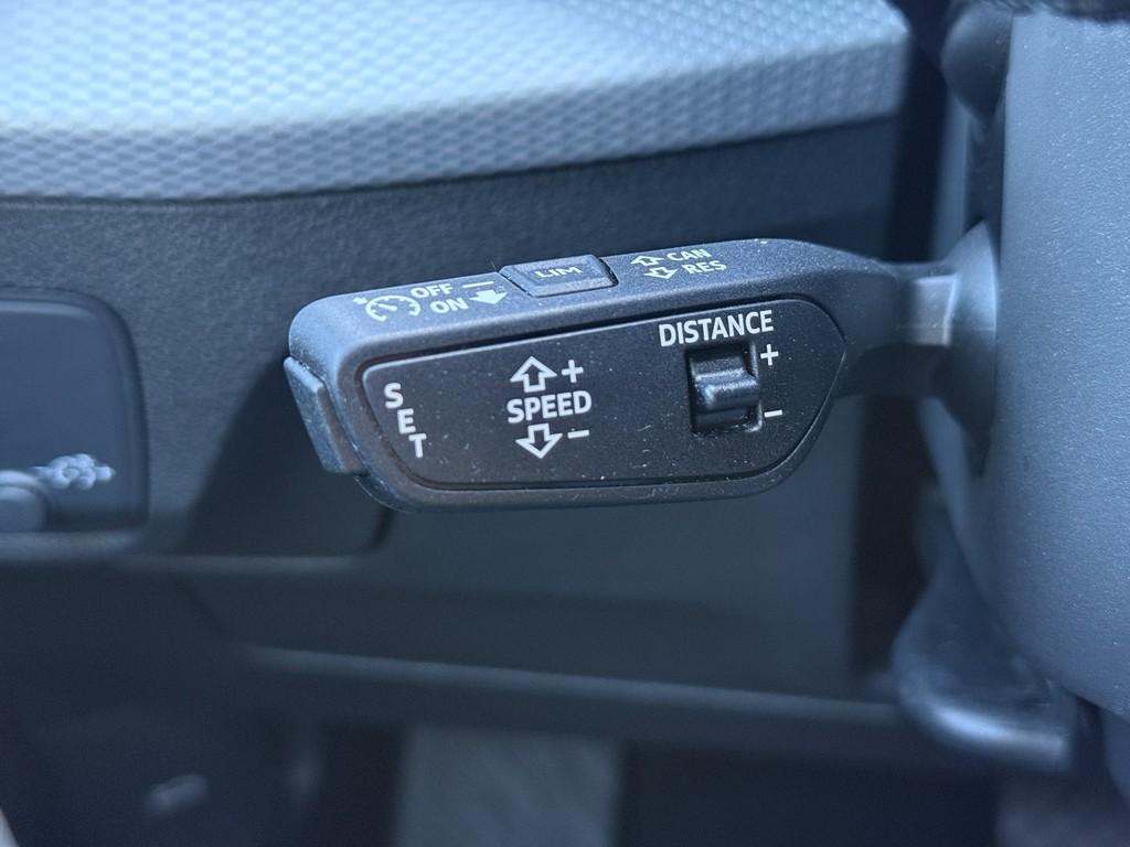 Audi Q2 35 TFSI S-Line *ACC*NAVI*KAMERA*LED*, миниатюра 11