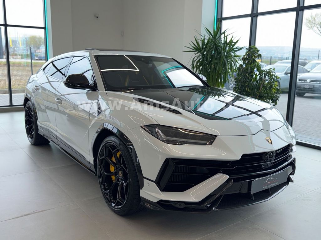 Image of Lamborghini Urus
