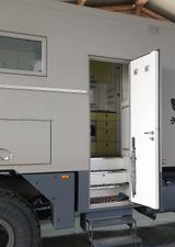 MAN F2000 Orangework Expeditionsmobil Family - MAN Allradantrieb