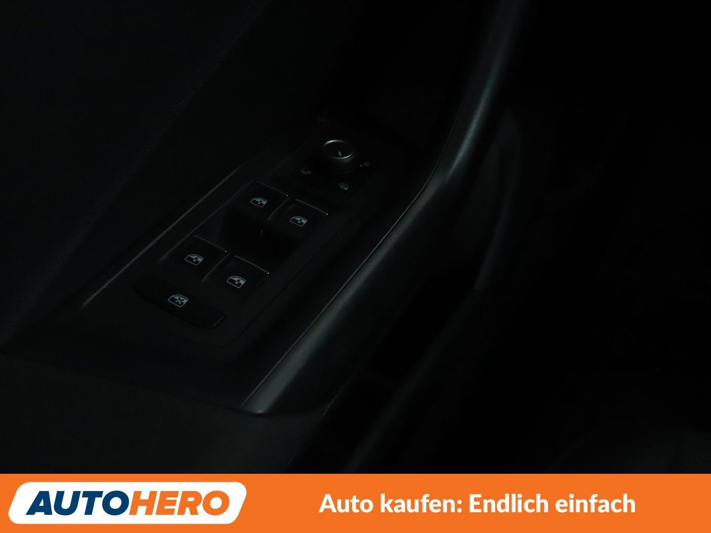 Volkswagen T-Roc 1.5 TSI ACT Style Aut.*NAVI*PDC*