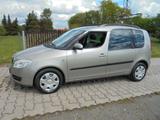 Skoda Roomster 1.6 16V Style Pano KLIMA STHZ! - Skoda Roomster aus 2009