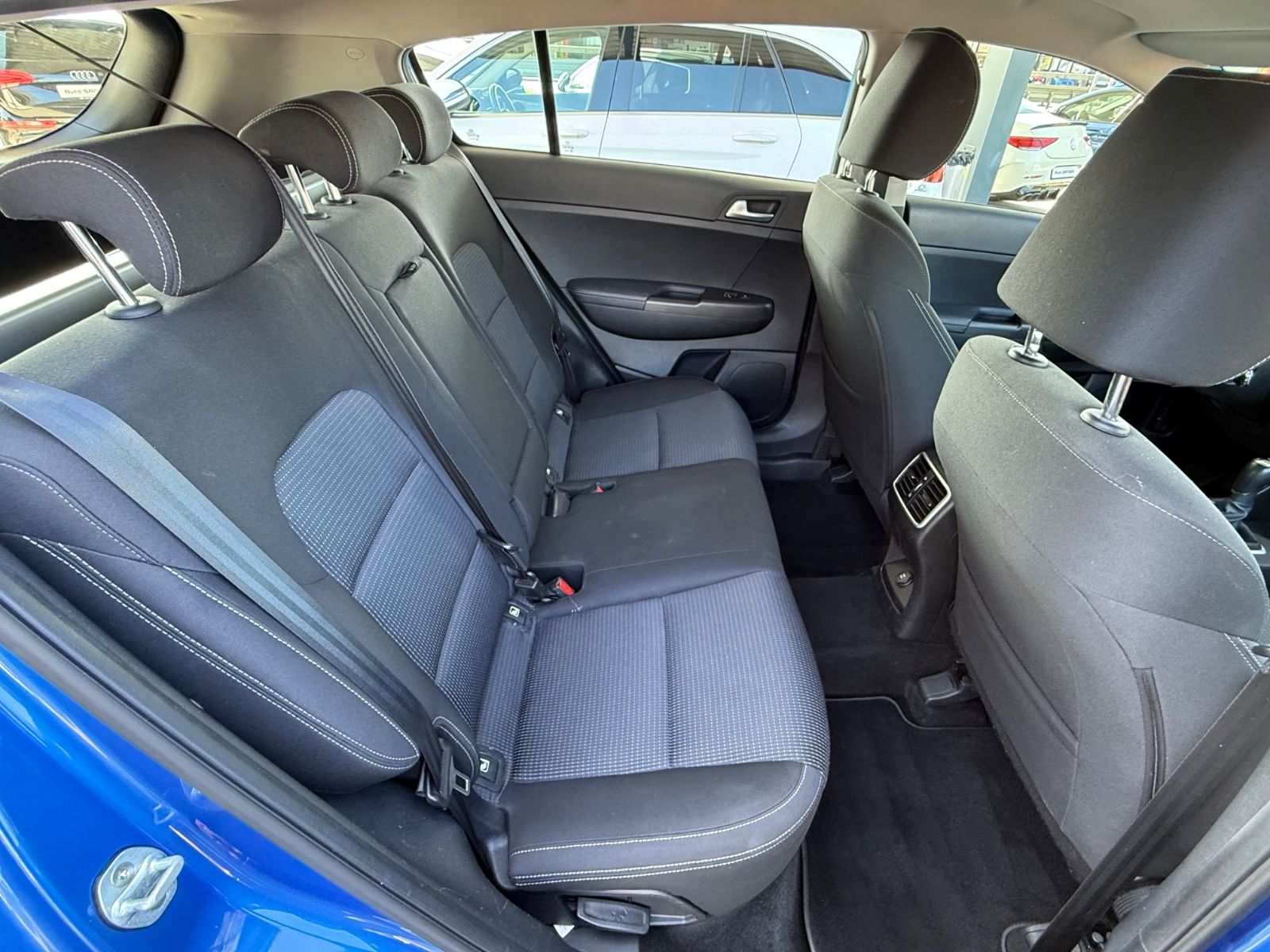 Kia Sportage Vision 2WD Navi Kamera foto 11