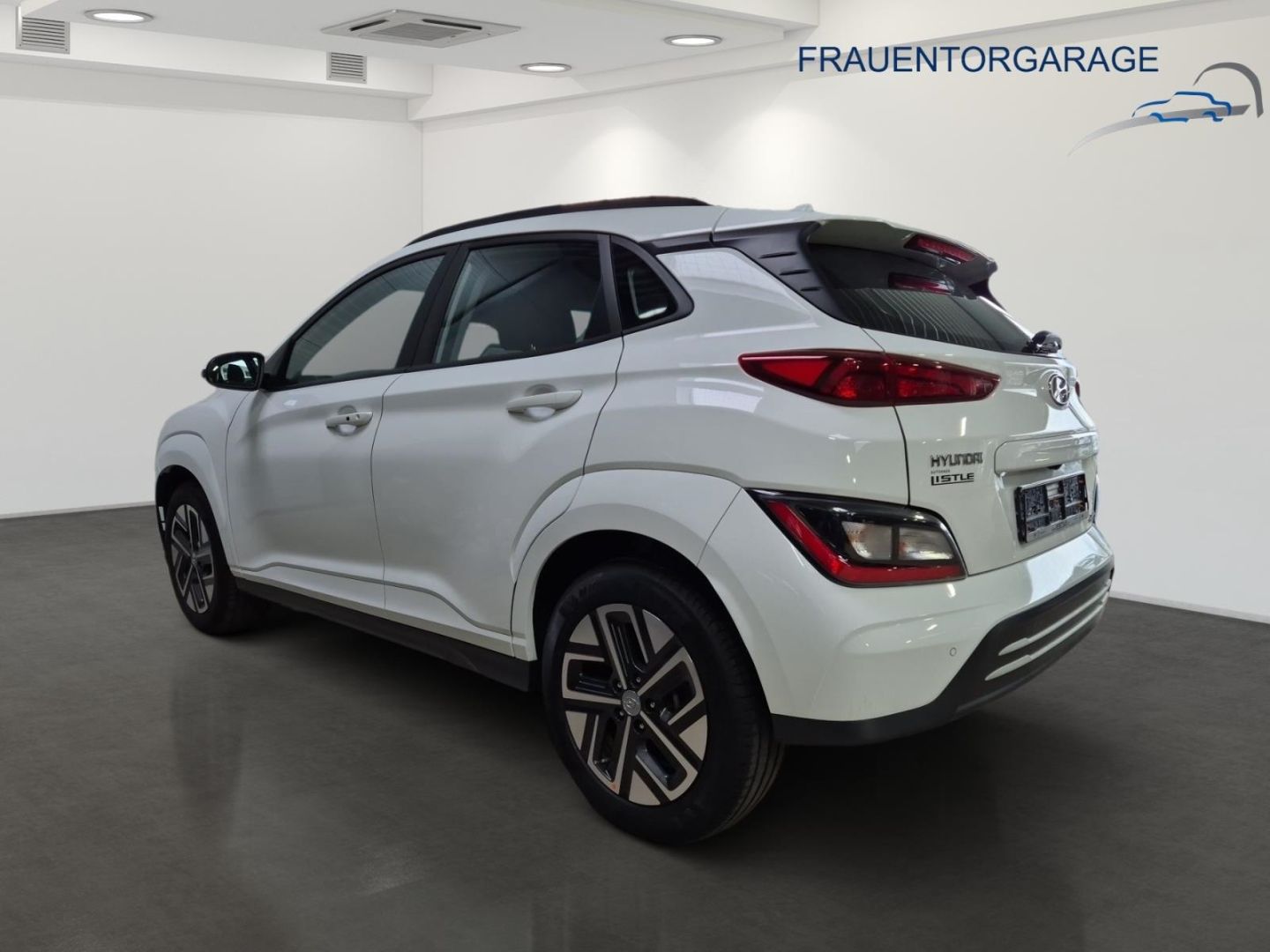 Fahrzeugabbildung Hyundai KONA Select Elektro 2WD ACC Apple CarPlay Androi