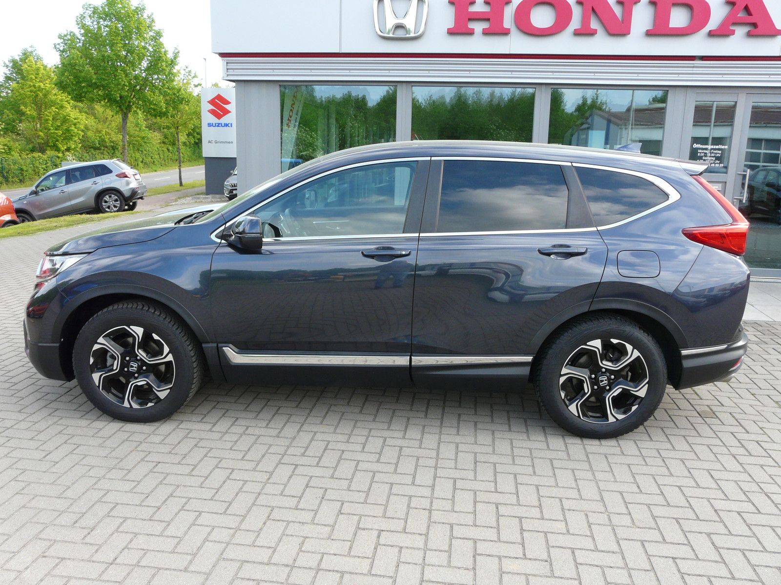 Fahrzeugabbildung Honda CR-V 1.5 T 2WD Elegance/Standheizung/Allwetterr.