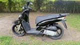Honda SH 150 - Vier-Takt-Roller KF08 - HONDA SH 150
