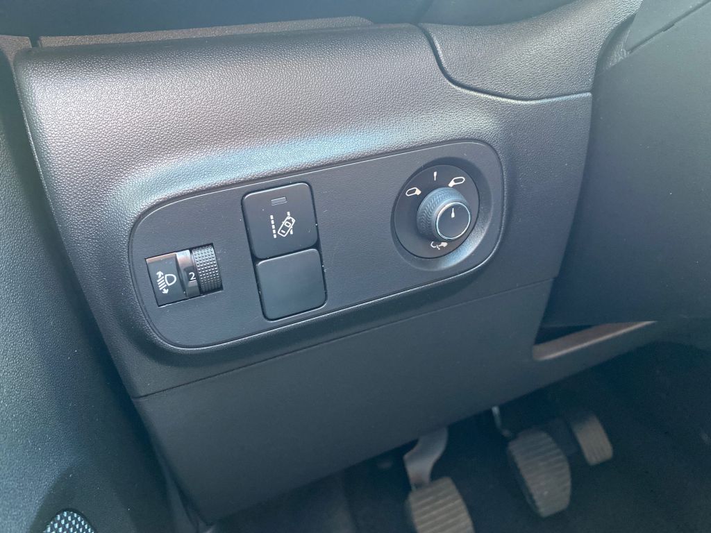 Fahrzeugabbildung Citroën C3 Pure Tech 83 S&S FEEL *Sitzheizung vorn*