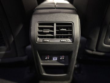 Fotografie 13 des Opel Astra 1.2 Turbo Automatik Ultimate Leder