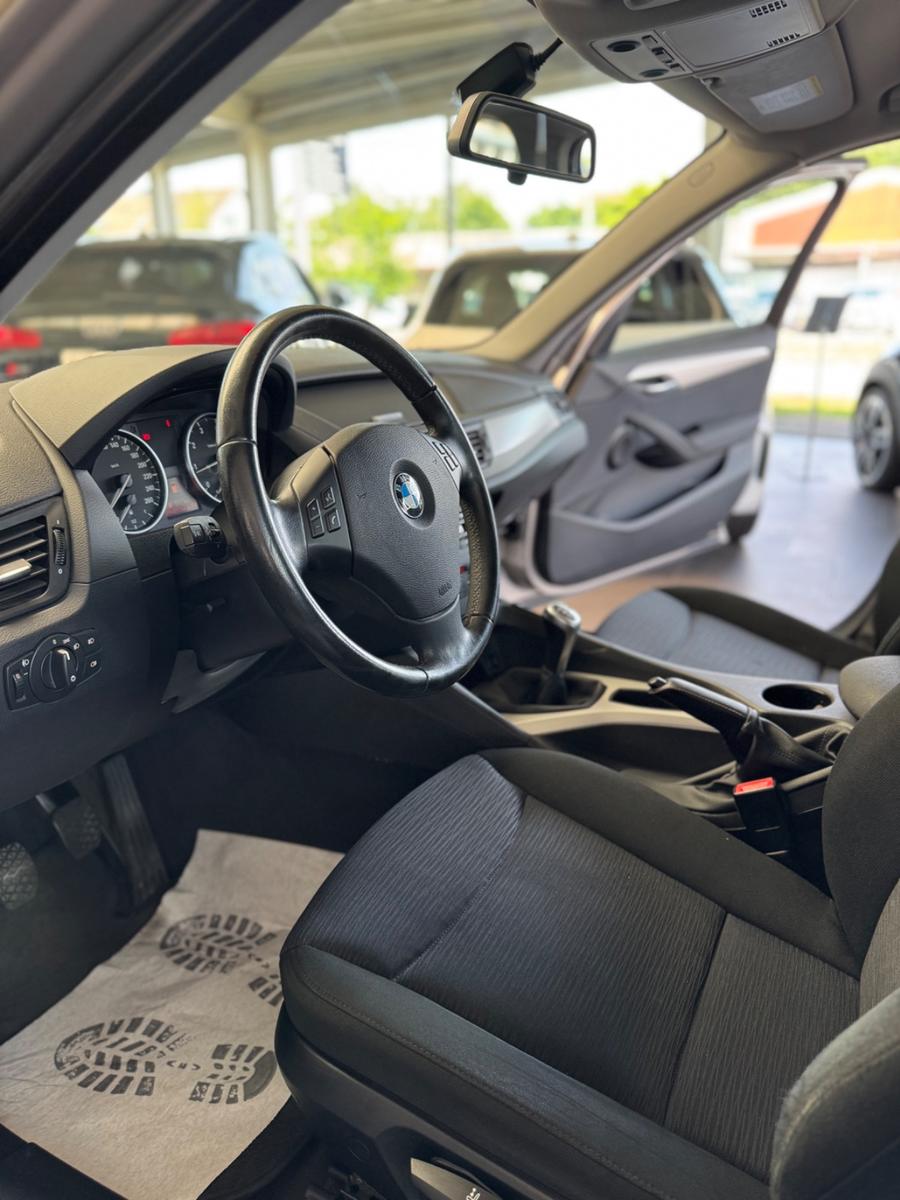 BMW X1 18 i sDrive *Klima*Shzg.*PDC*