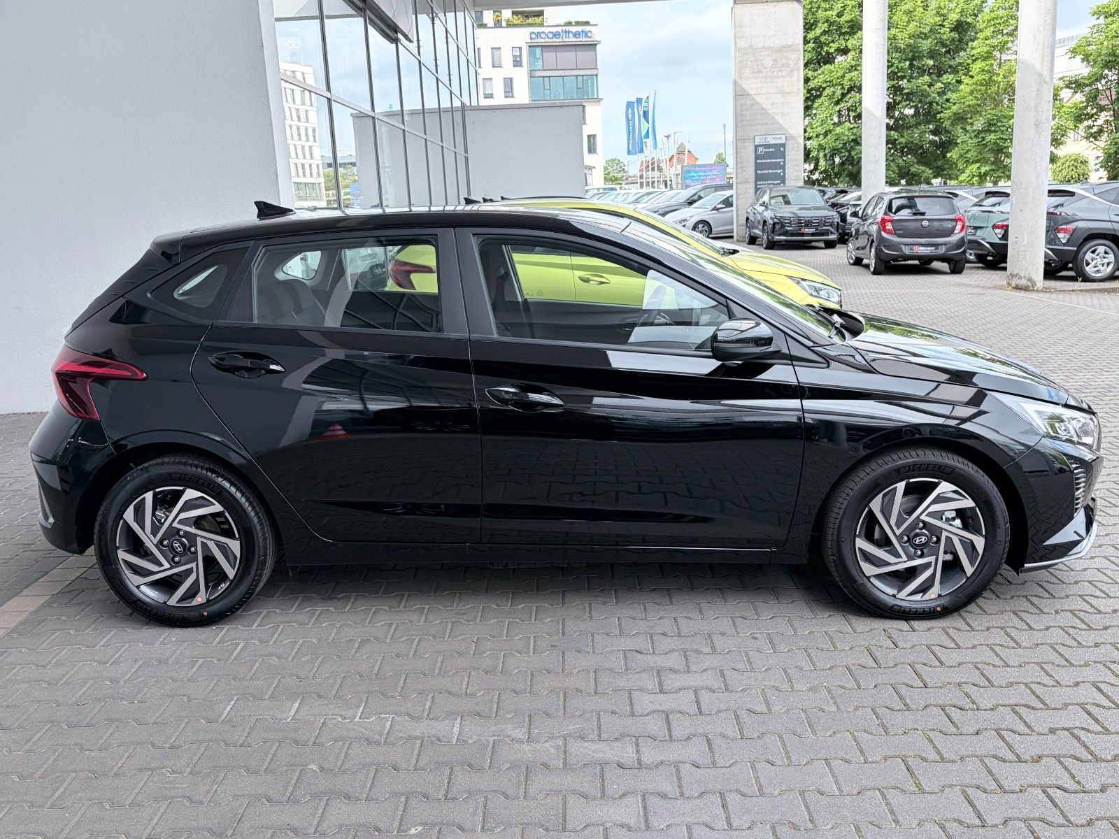 Fahrzeugabbildung Hyundai i20 Trend Automatik/Komfort-Paket!