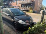 Nissan Tiida 1.6 - Nissan Tiida: 1.6