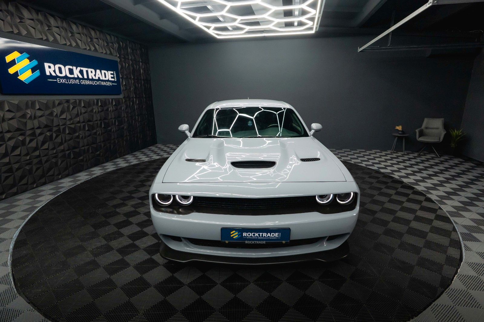 Fahrzeugabbildung Dodge Challenger 3.6 V6 4x4 GT SRT Styling *LED*19%*