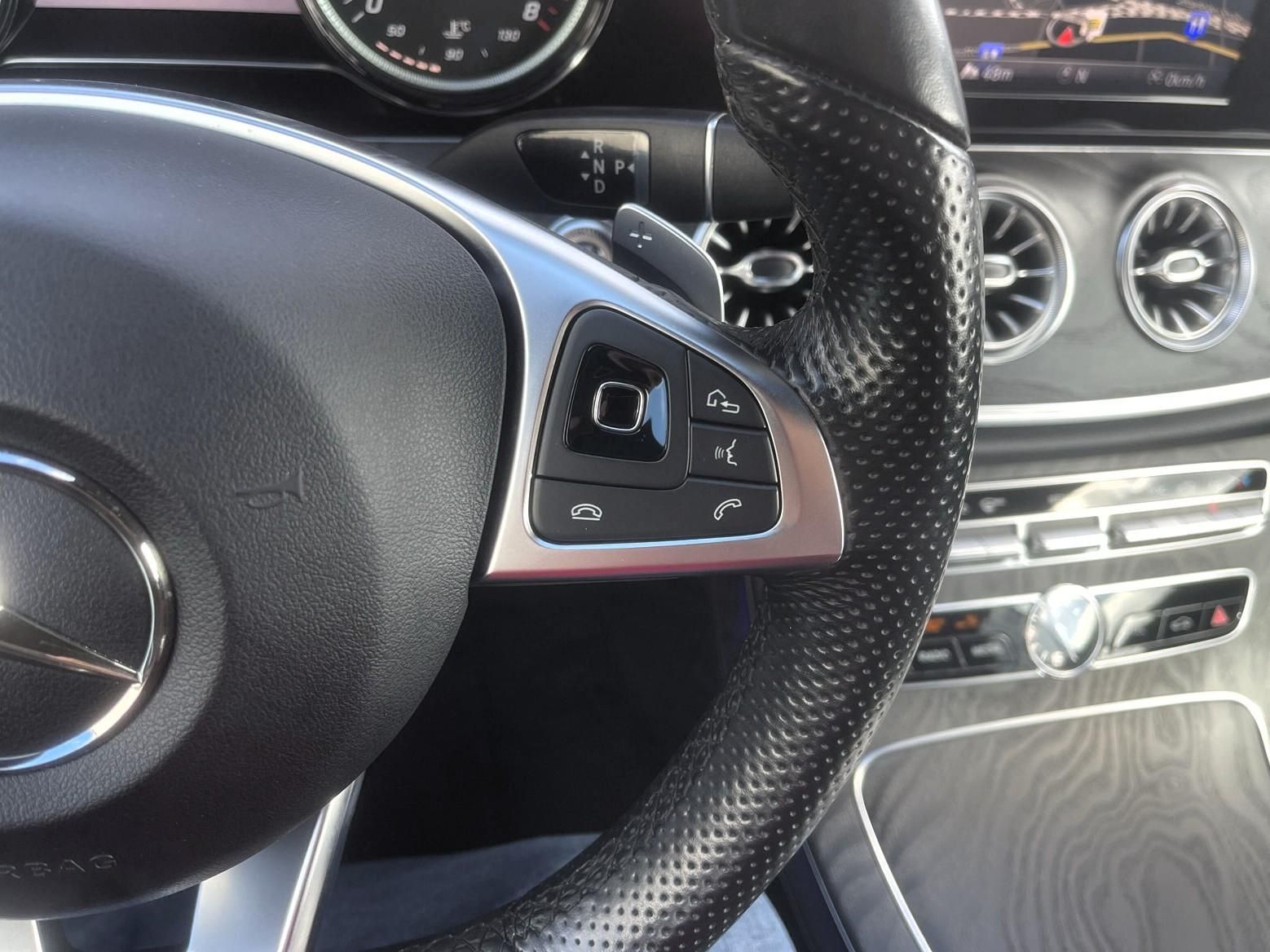 Mercedes-Benz E 200 CGI Coupé 9G-Tronic AMG Line LED PANO NAVI foto 25