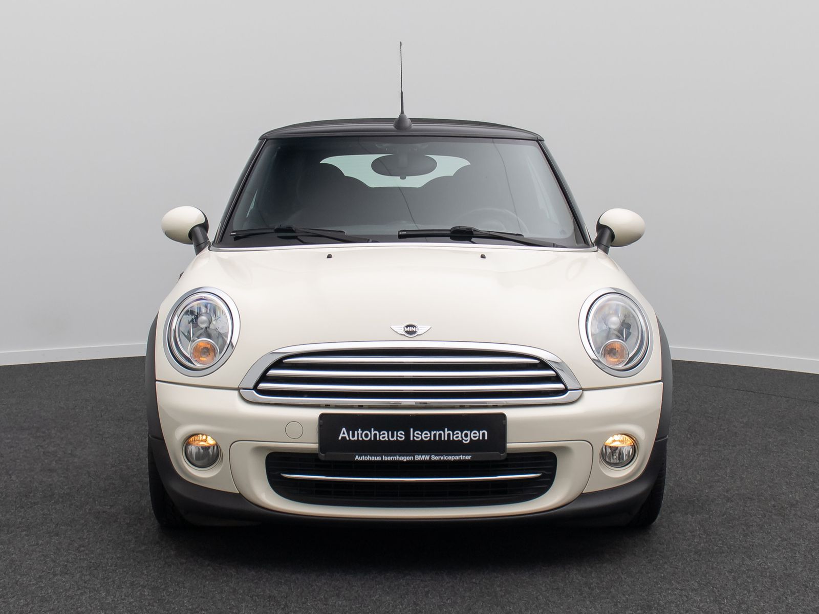 Fahrzeugabbildung MINI Cooper Cabrio PDC Lederlenkrad Sitzhzng MP3 LM