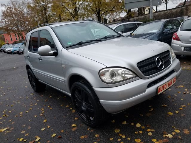 Mercedes-Benz ML 430 V8 22 Zoll