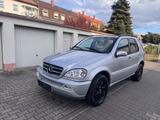 Mercedes-Benz ML 400 CDI Leder Navi Top - Mercedes-Benz ML 400: Geländewagen
