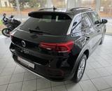 Volkswagen T-Roc Life 1.0 TSI Parksensoren Sitzheizung - Volkswagen mit Benzin-Antrieb