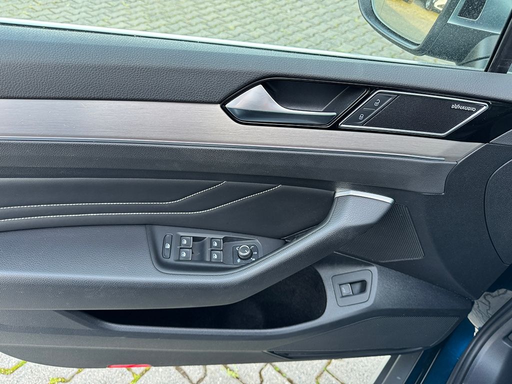 Passat Alltrack 2.0 TDI 4M *STDHZG*AHK*LEDER*