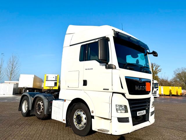 MAN TGX  26.500 - RHD - TOP  - Spoilers