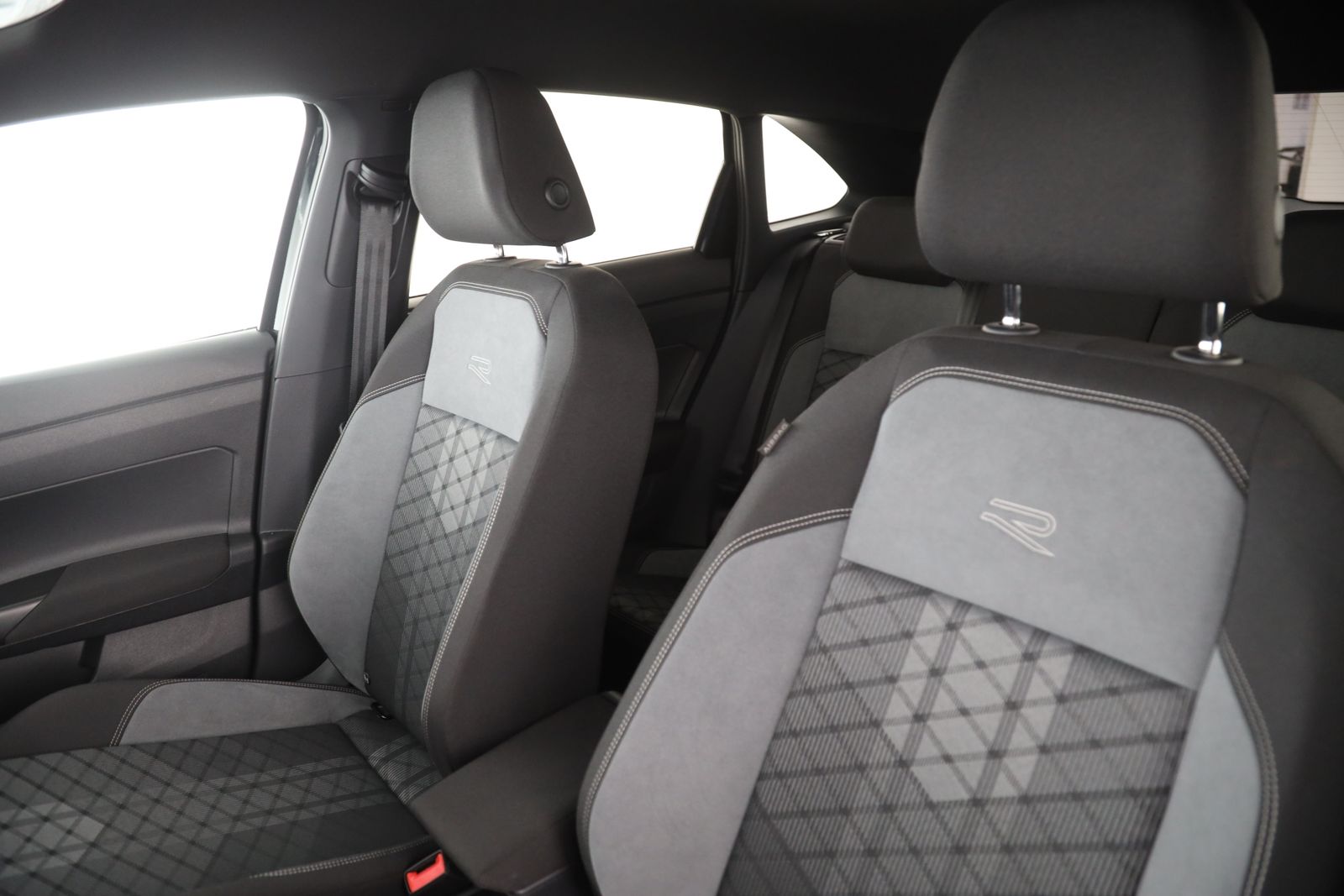 Volkswagen Taigo - Bild 12