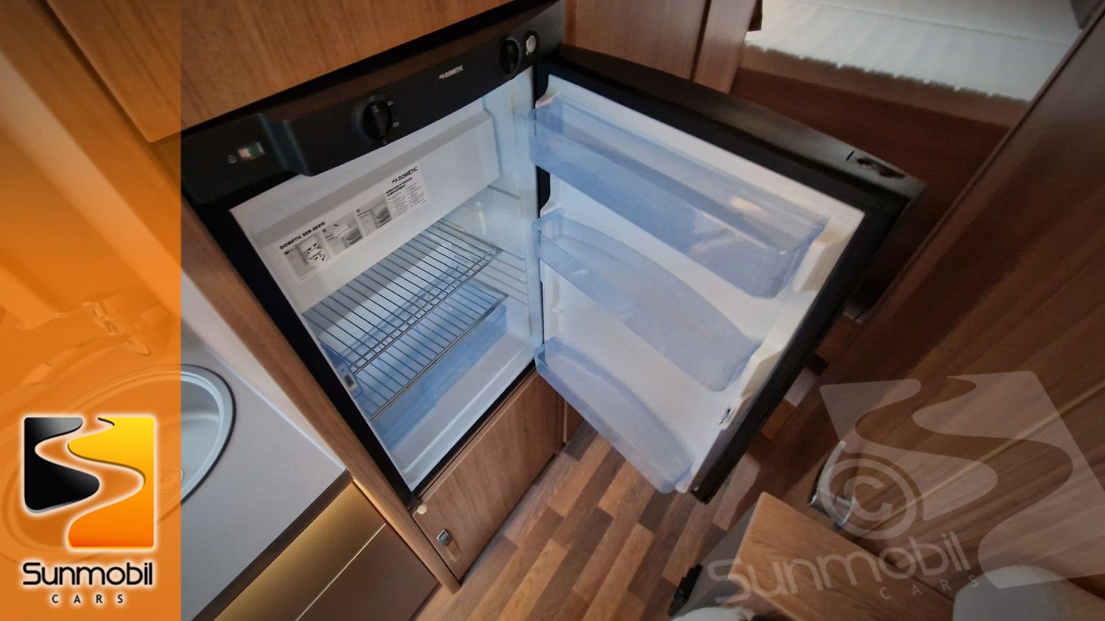 Fahrzeugabbildung Weinsberg CaraHome Cara Home 700 DG Radio Navi RFK