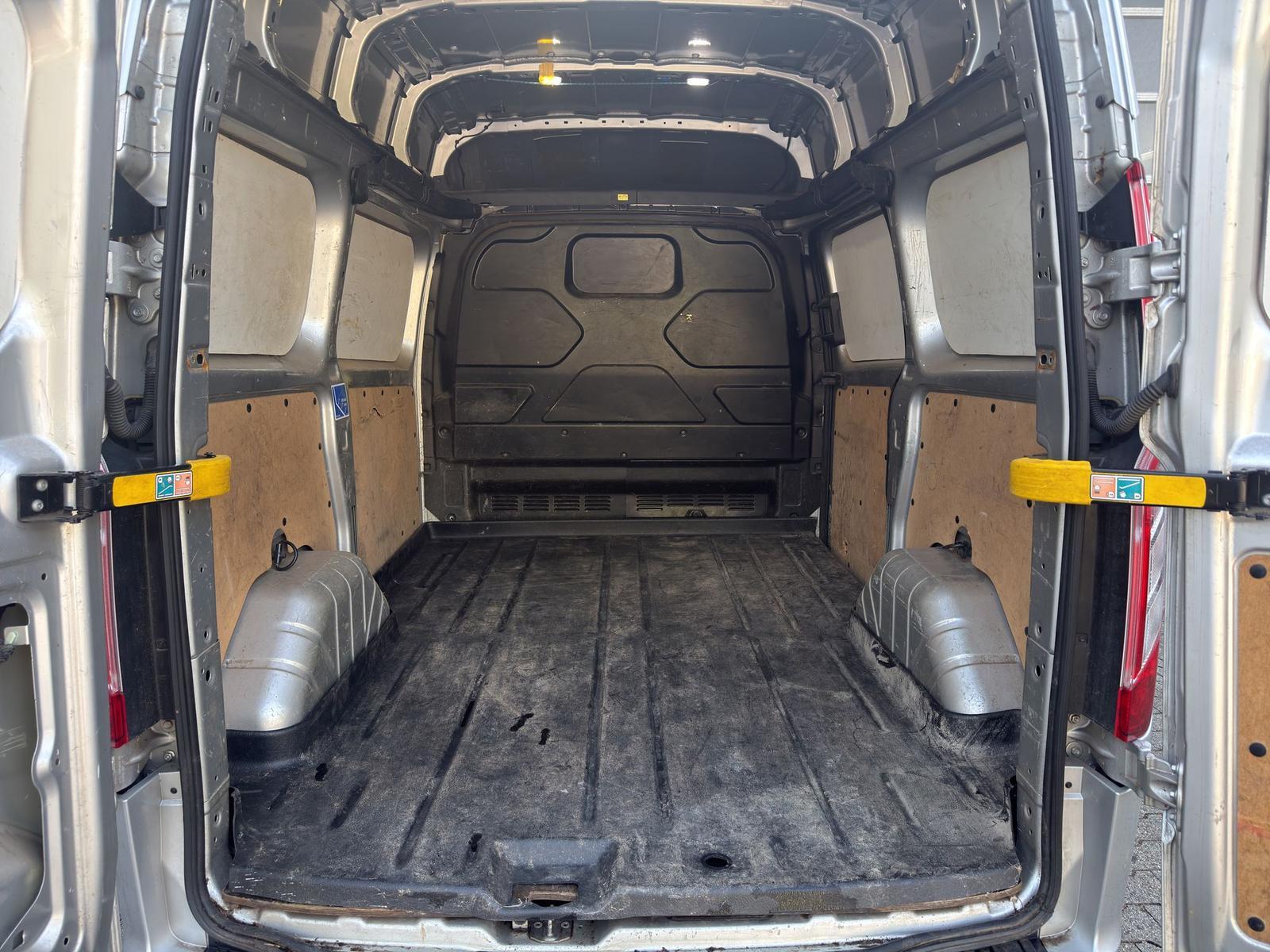 Ford Transit L1 Trend 2.0 TDC|STDHZ|KAMERA|1.HAND|