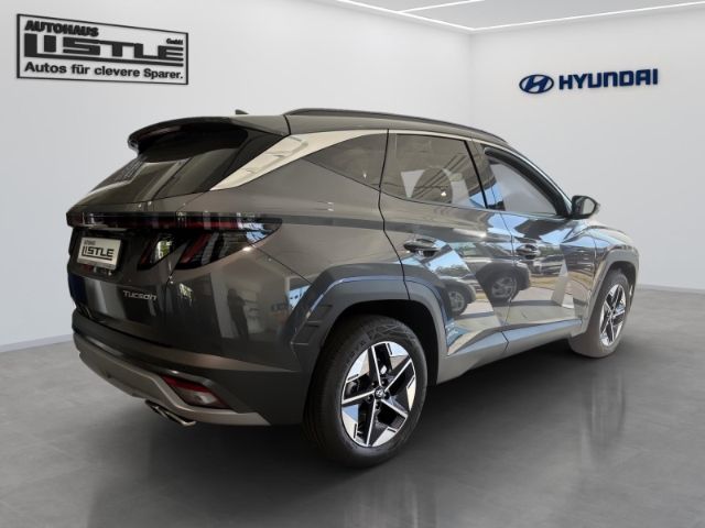 Fahrzeugabbildung Hyundai Tucson Trend 2WD Navi Digitales Cockpit LED ACC