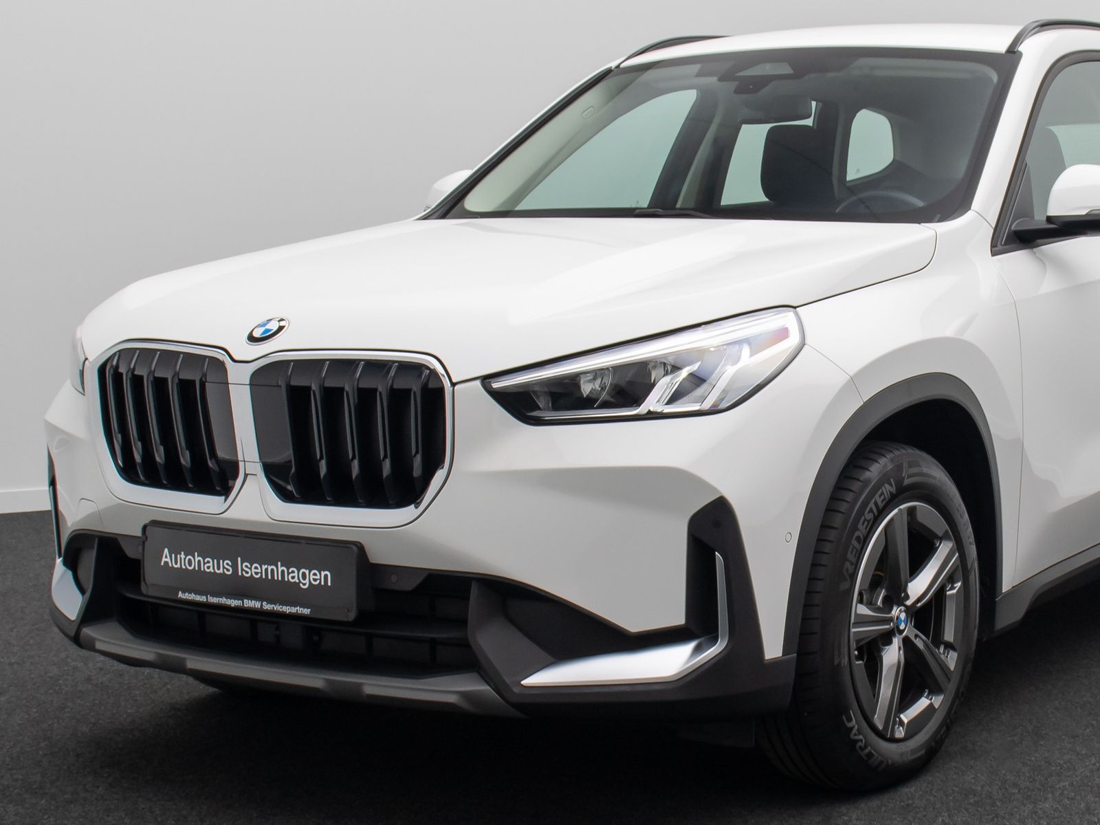Fahrzeugabbildung BMW X1 sD18d AHK Kamera DAB GeschwindigReg Widscreen