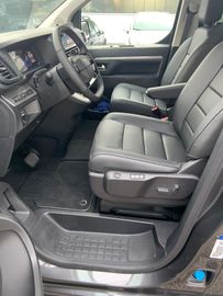 Bild 12 Opel Zafira Life GS Voll 7 Sitze 5 Jahre Garantie