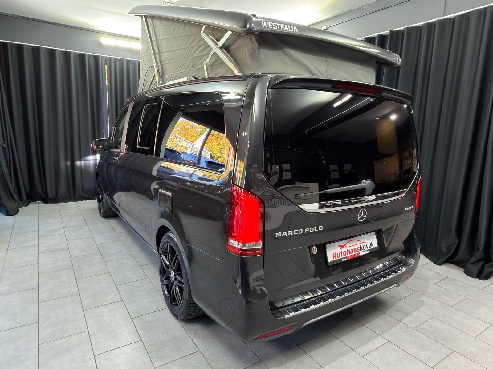 Fahrzeugabbildung Mercedes-Benz V300d 4MATIC Marco Polo|LANG|AMG|LEDER|KÜCHE|