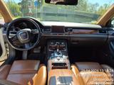 Audi A8 4.2 tiptronic quattro - - weiße Audi A8